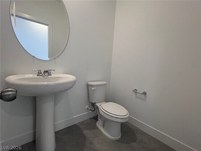 Building Photo - 7394 Pioneer Way