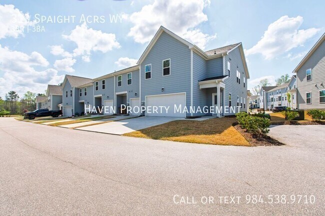 Building Photo - 313 Spaight Acrs Wy