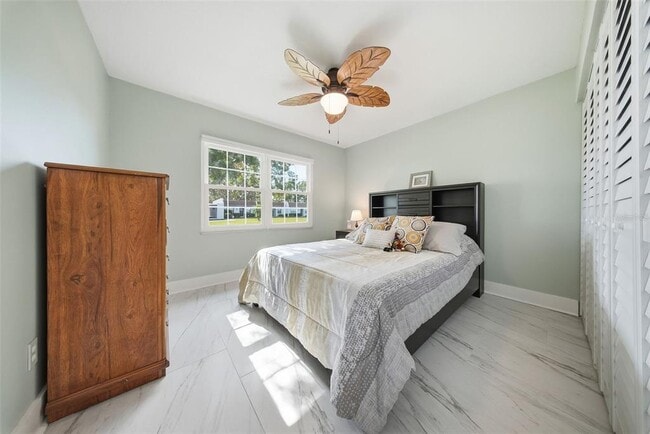 Building Photo - 4651 Lake Villa Dr