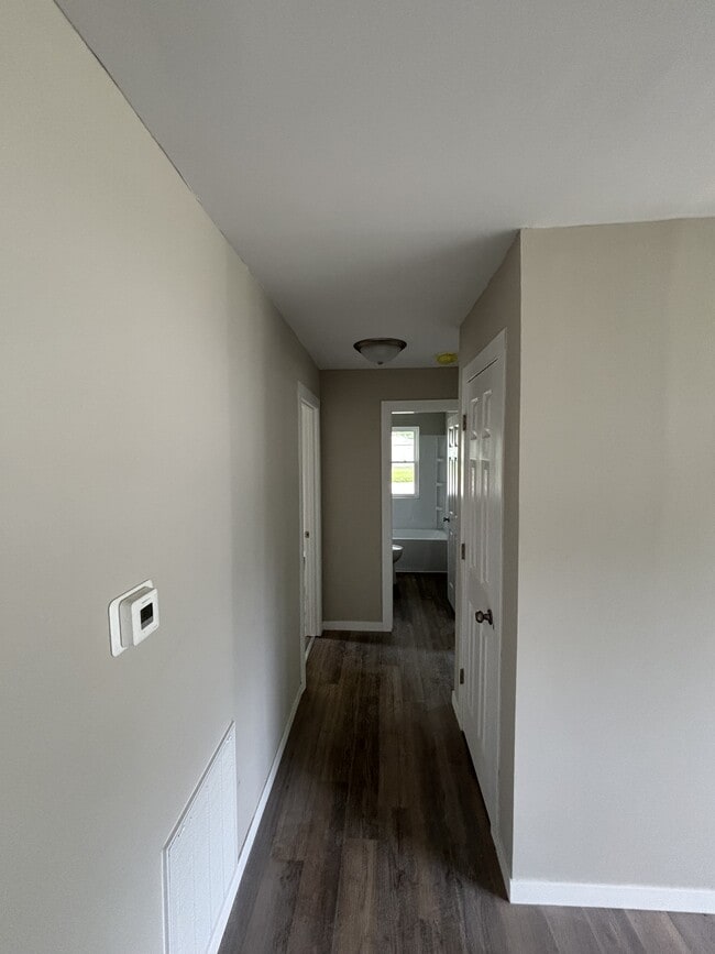 Building Photo - 6301 Nimitz Dr