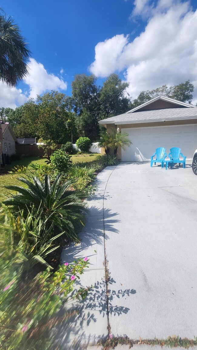 Building Photo - 2905 Autumnwood Trail