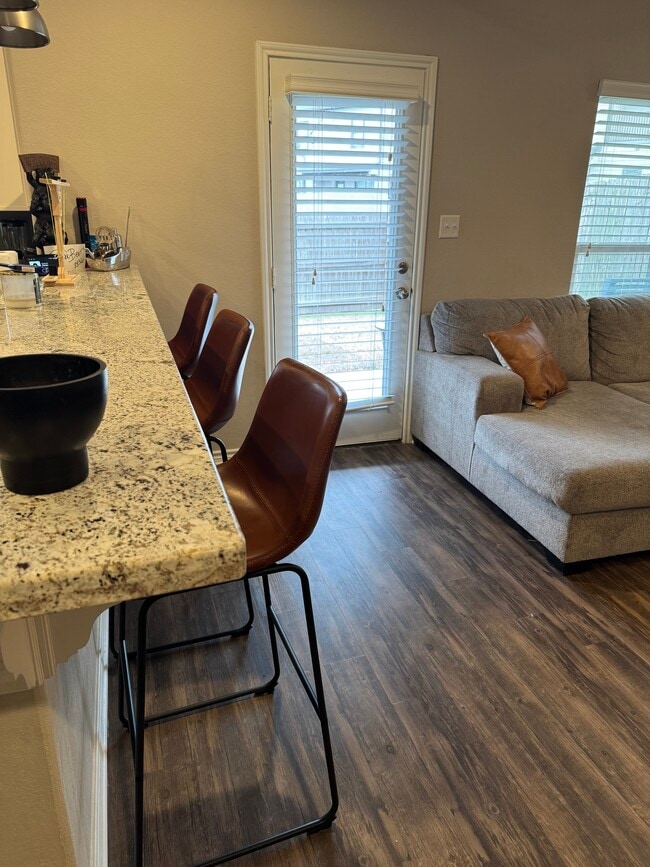 Building Photo - 2836 Papa Bear Dr