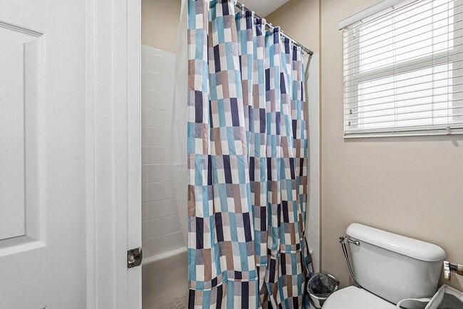 Building Photo - 8097 Via Bolzano