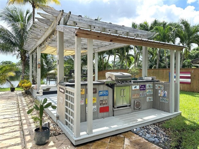 Building Photo - 960 Bayberry Point Dr