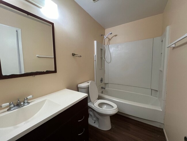 Building Photo - 12114 Napiers Cir