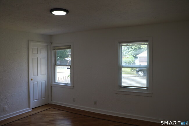Building Photo - 264 Pearl Harbor St