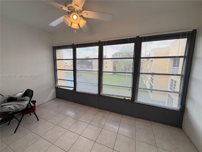 Building Photo - 6020 NW 64th Ave