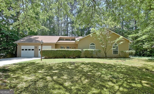 Primary Photo - 102 Brookwood Path