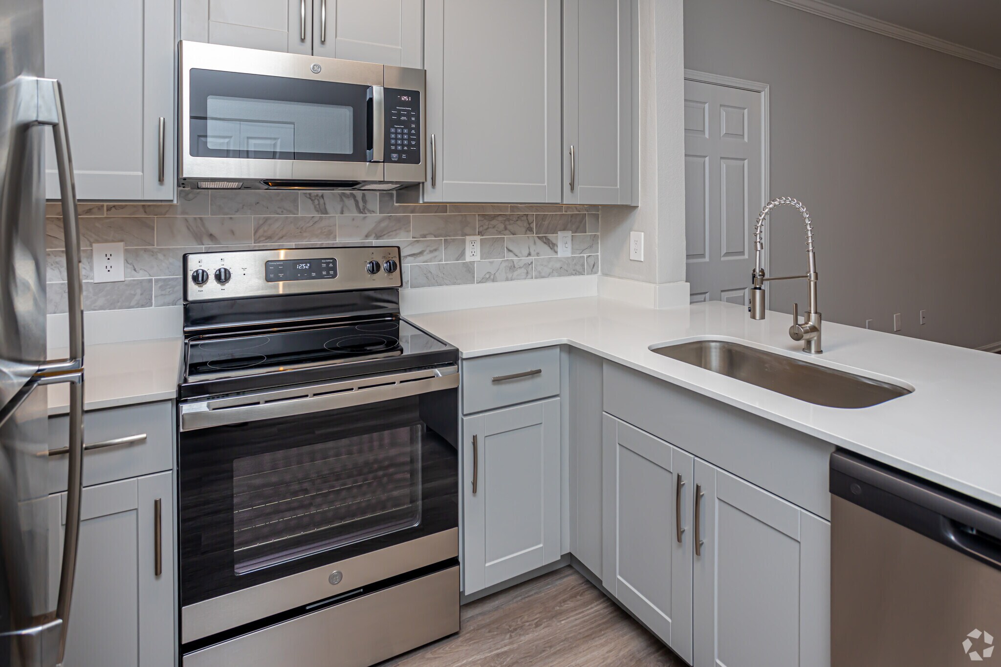 West 6190 Girby Rd Mobile AL 36693 Apartment Finder