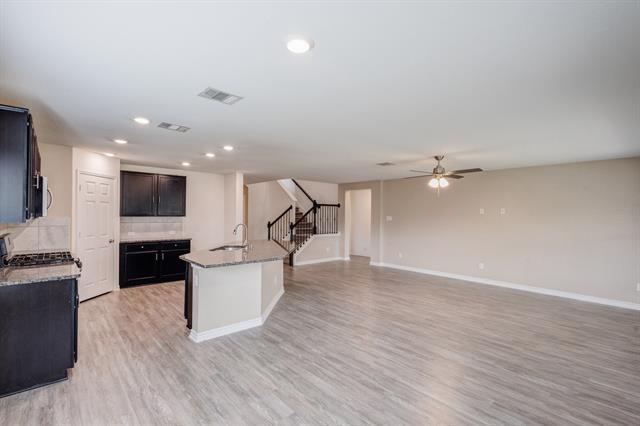 Building Photo - 2700 Tobias Ln