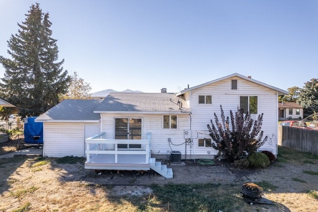 Building Photo - 6585 S 5135 W