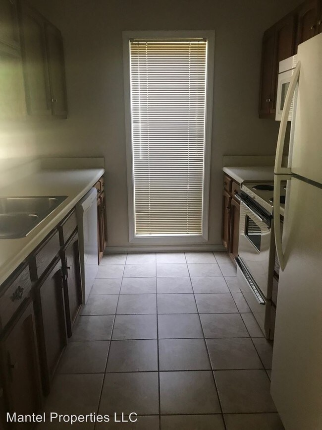 Building Photo - 2 br, 2 bath House - 23 Cedar Creek