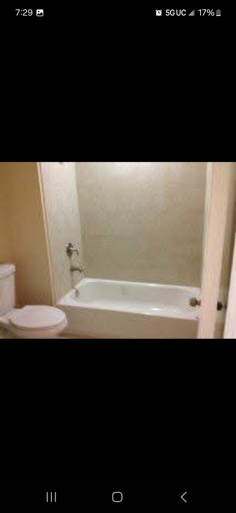 Bathroom - 109 N Sickels St
