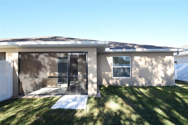 Building Photo - 11 Buttonwood Ln