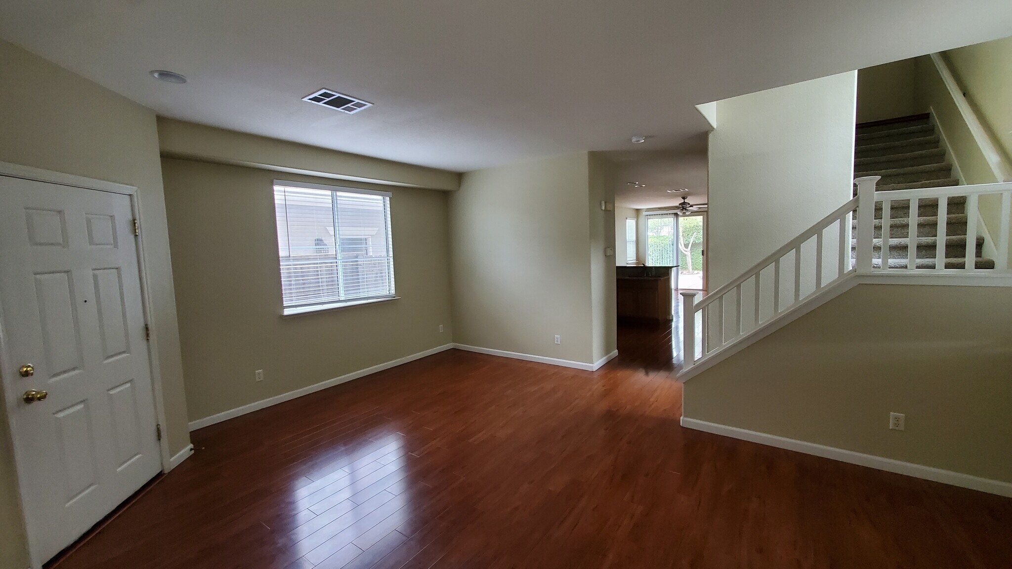 Building Photo - 9361 La Tonis Way