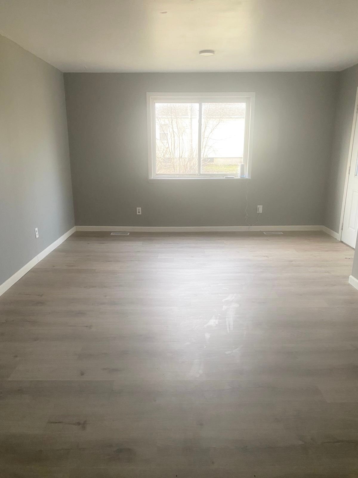 Building Photo - 2198 Utley Rd