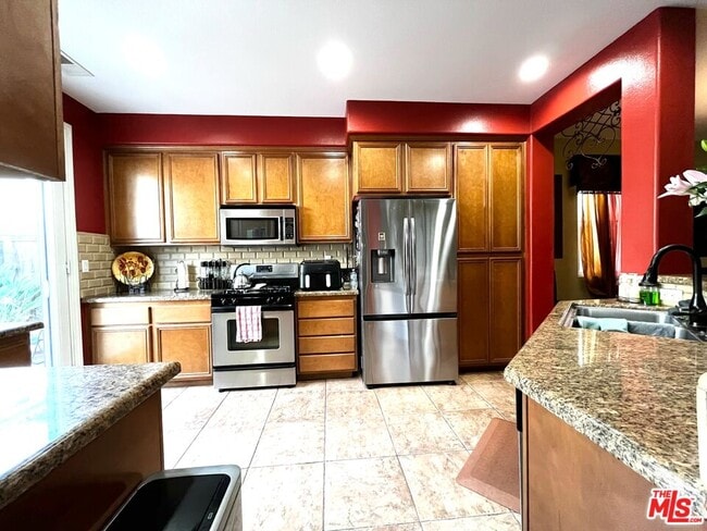 Building Photo - 3653 W Luther Ln