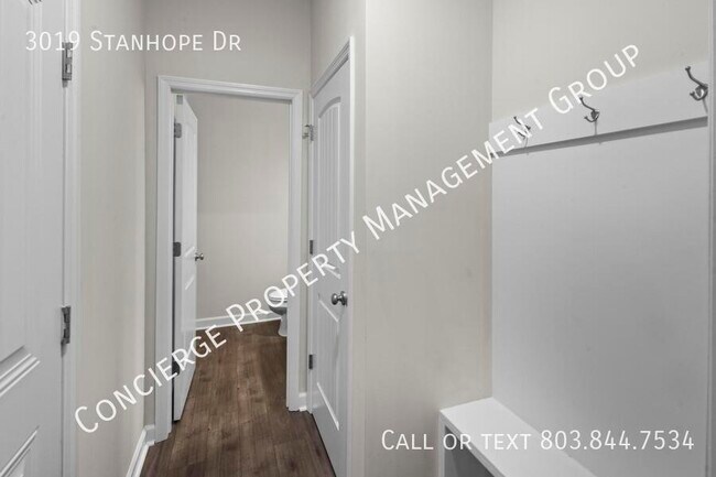 Building Photo - 3019 Stanhope Dr