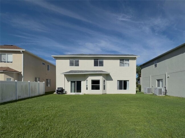 Building Photo - 27700 Breakers Dr
