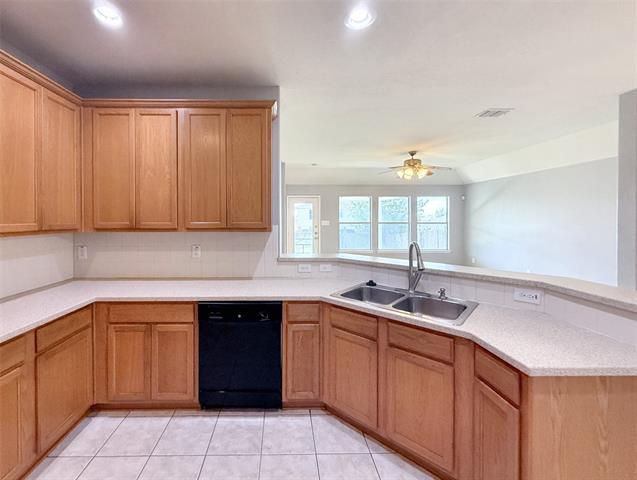 Building Photo - 10420 Devin Ln