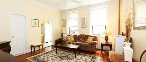 Building Photo - 153 E 92nd St