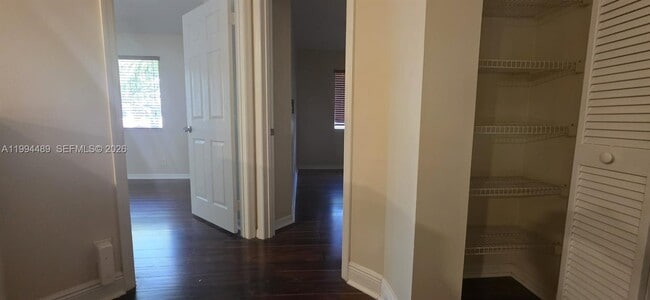 Building Photo - 1078 SW 158th Way