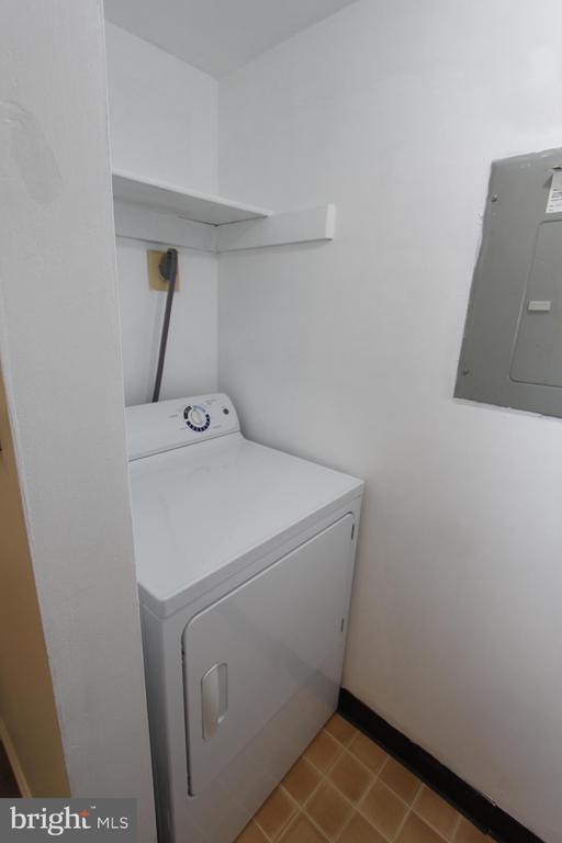 Building Photo - 7714 Tamarron Dr