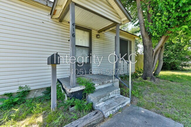 Building Photo - 416 Reed Pl