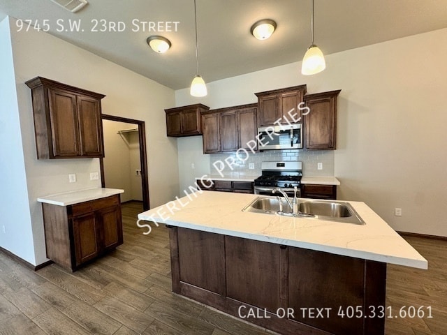Building Photo - 9745 SW 23rd St