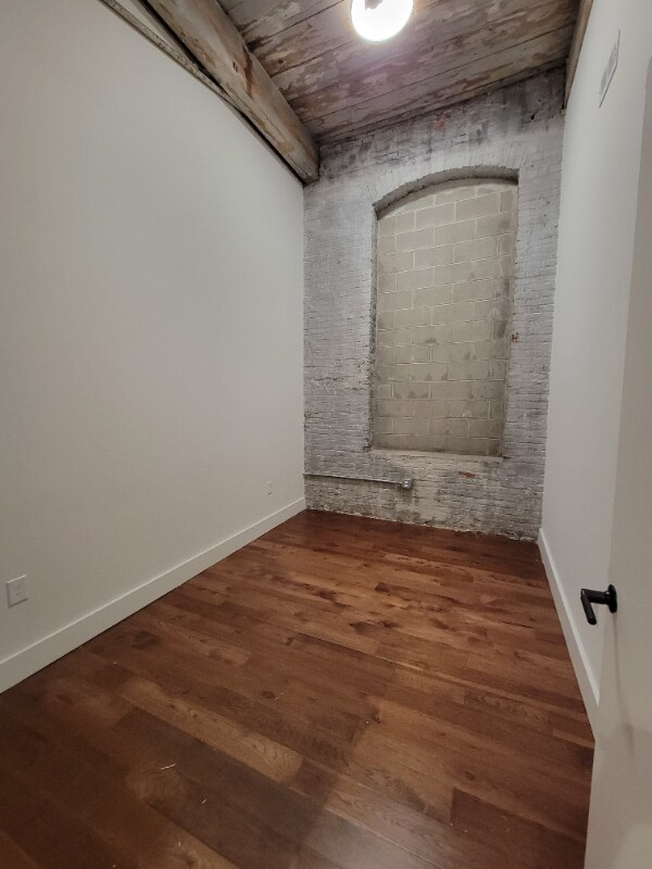 Building Photo - 173 W Berks St
