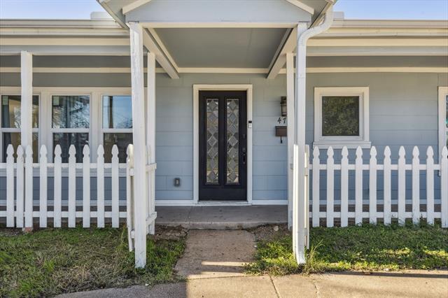 Building Photo - 4701 Calmont Ave