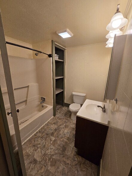 Building Photo - 4022 Penns Valley Rd