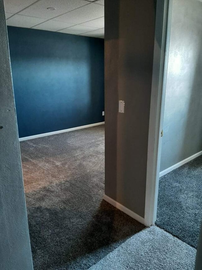 Building Photo - Little York South Apartments