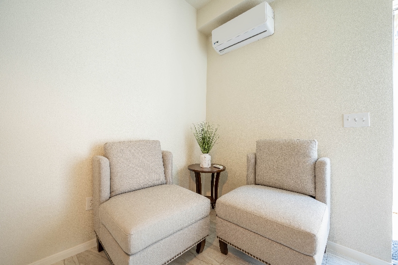 Building Photo - 1219 Manuel Ortiz Ave