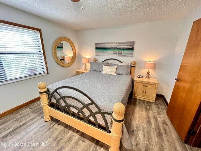 Building Photo - 416 Sailfish Ave
