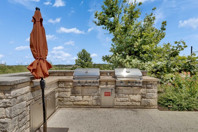 Building Photo - 265 Moonlit Stream Pass