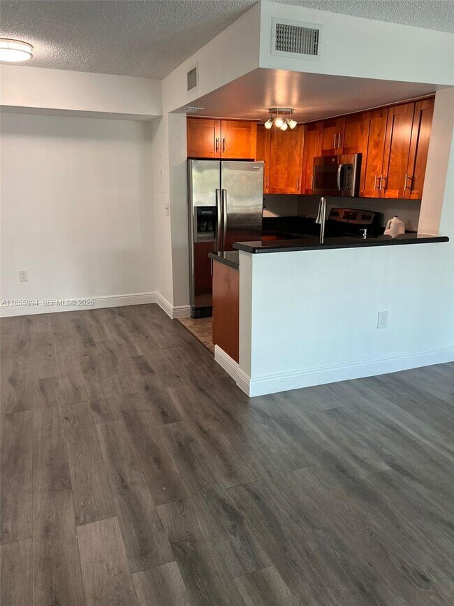 Building Photo - 8660 NW 5th Terrace