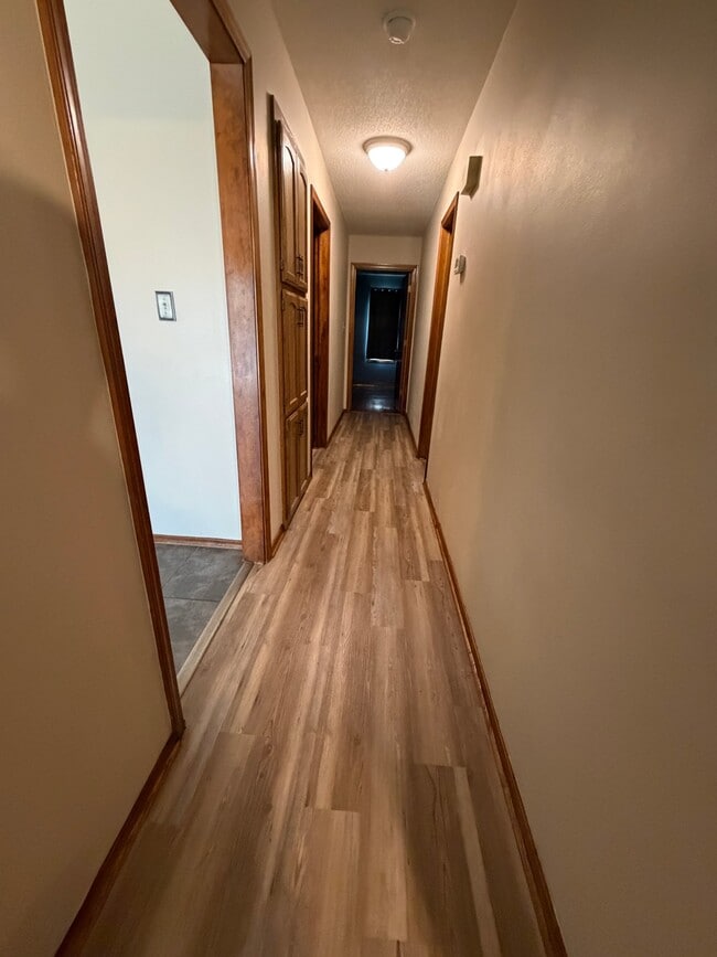 Building Photo - 1705 Brookwater Pl