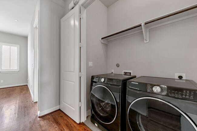 Building Photo - 2719 Cohn St
