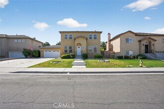 Building Photo - 423 Rian Noelle Ct