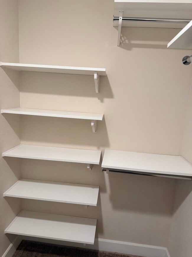 Building Photo - 5908 Wheatberry Dr