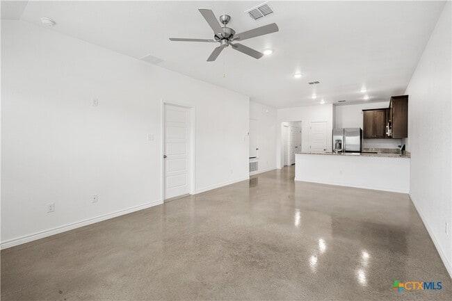 Building Photo - 1230 Concord Dr