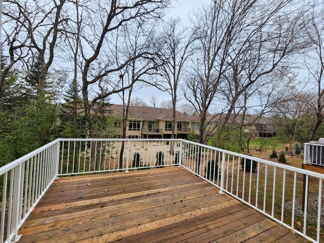 Building Photo - 13667 Couchtown Ave