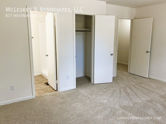 Building Photo - 837 Westminster Ln