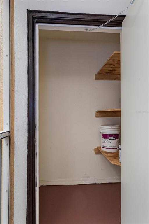 Building Photo - 5455 Vineland Rd