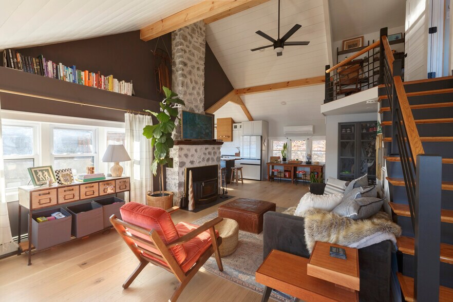 Building Photo - 49 somerville rd