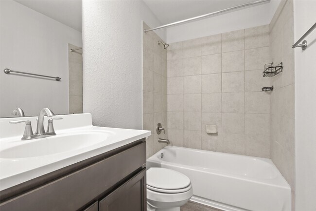 Building Photo - 3715 Arbor Trails Dr