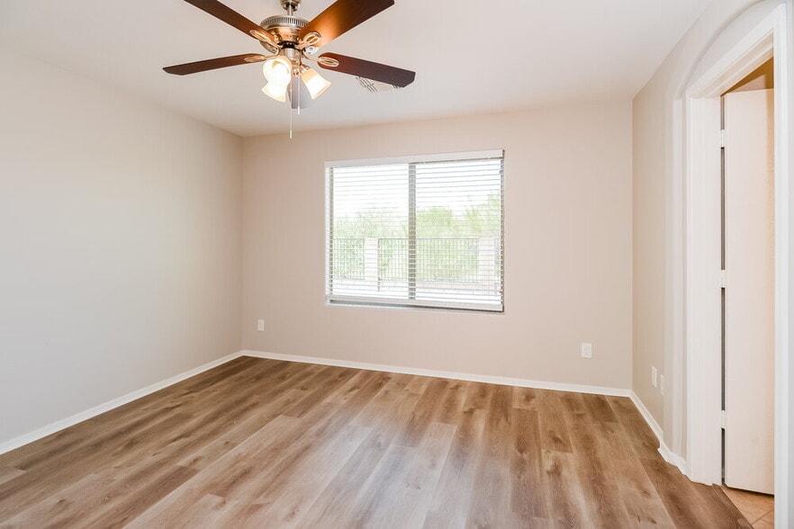 Building Photo - 3530 S Desert Promenade Rd