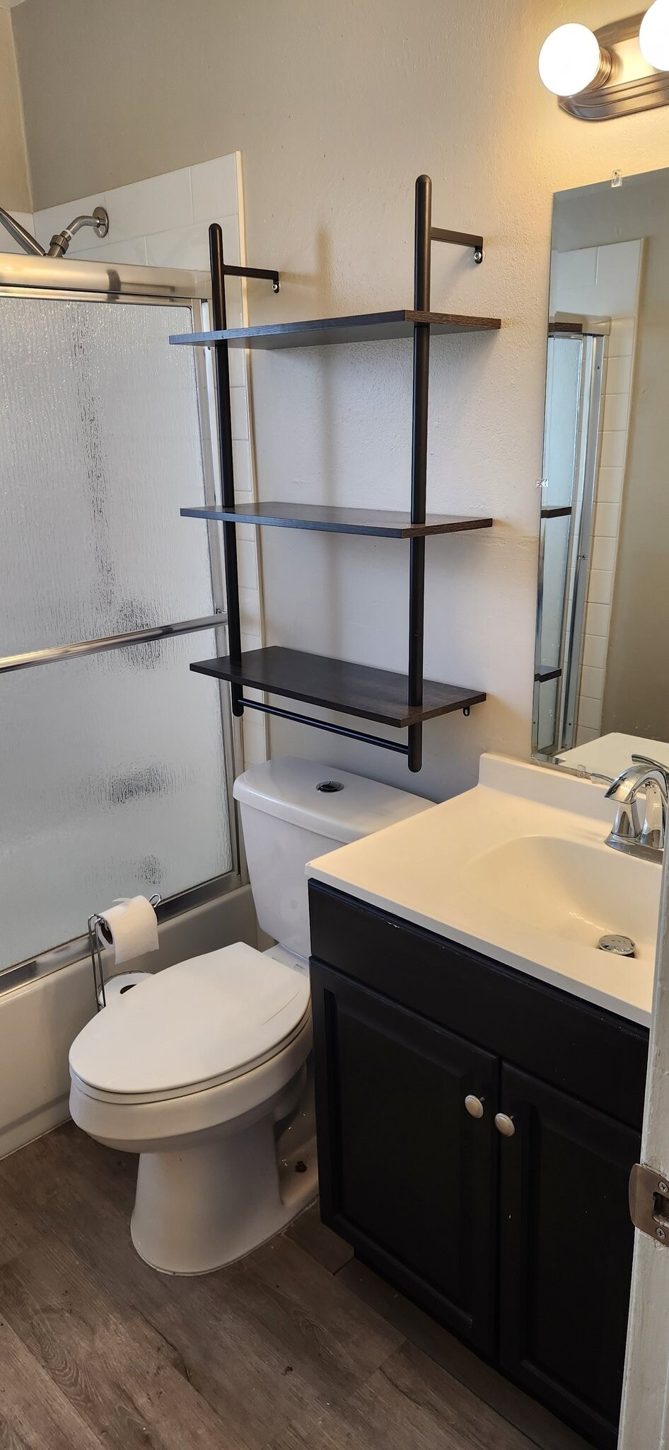 Building Photo - 14501 Daring Ave