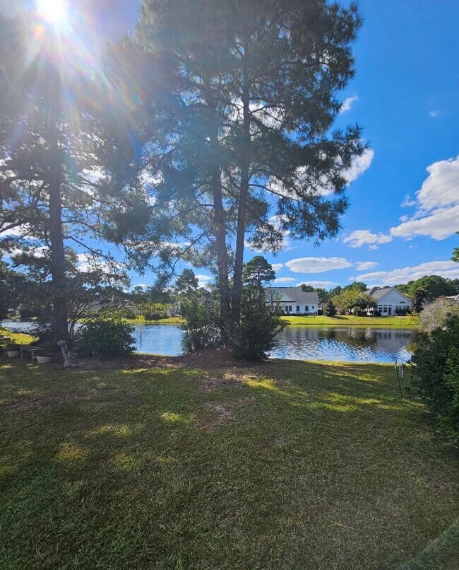 Building Photo - Waterford Plantation Home in Carolina Forest